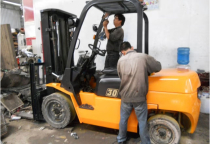 Sửa Chữa Hệ Thống Hỗ Trợ Lái Xe Nâng Uy Tín Tại Xe Nâng Vinaboss