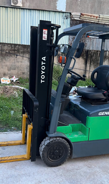 Bán Xe Nâng Tại Hồ Chí Minh: Bảng Giá Và Kinh Nghiệm Chọn Mua Xe Nâng Chất Lượng Từ Vinaboss