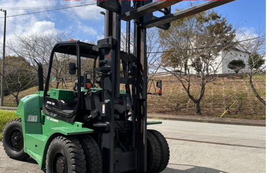 Dịch Vụ Cho Thuê Xe Nâng Hàng Tại TP. HCM Giá Ưu Đãi