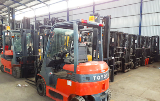 Xe nâng Vinaboss – Giải pháp sửa xe nâng Bình Thạnh uy tín số 1