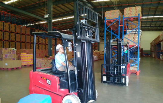 Đơn vị sửa xe nâng quận 8 – Gọi 0911.755.722