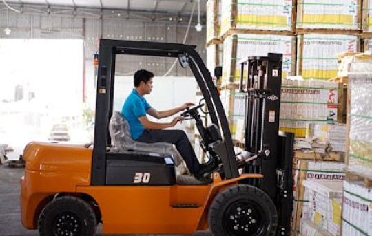 Cho thuê xe nâng hàng tại Bình Dương uy tín, chất lượng số 1