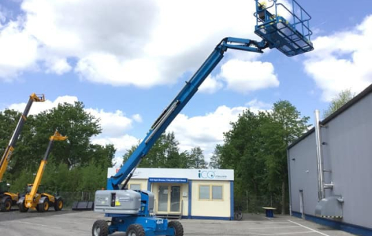 Quy định an toàn khi vận hành xe nâng người