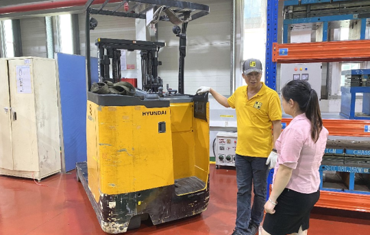 Cách sạc bình ắc quy khô 12v đúng cách, an toàn