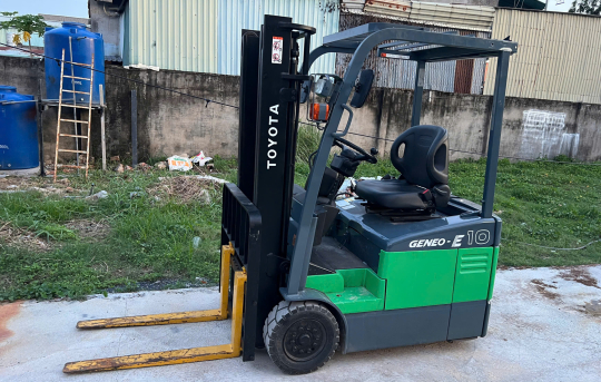 Bán Xe Nâng Tại Hồ Chí Minh: Bảng Giá Và Kinh Nghiệm Chọn Mua Xe Nâng Chất Lượng Từ Vinaboss