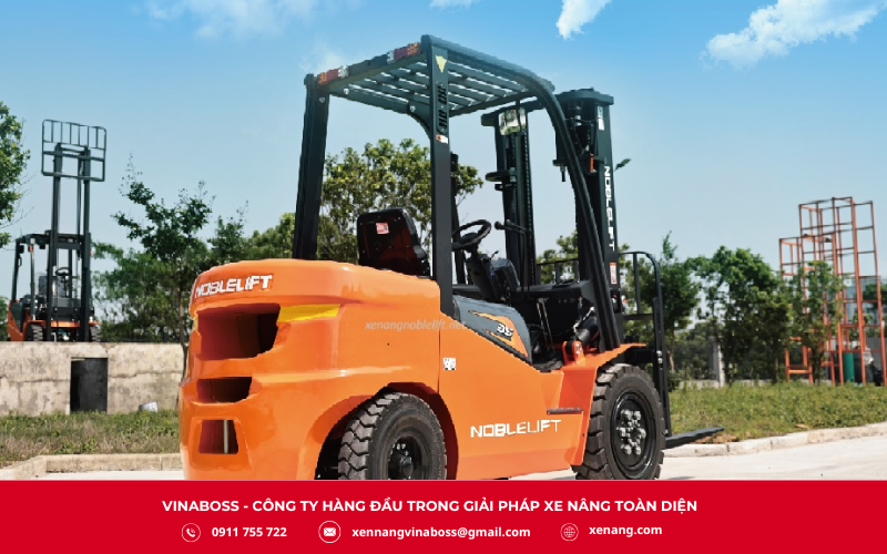 Xe nâng dầu Noblelift CPCD30-N1S1 là dòng xe nâng ngồi lái công suất lớn
