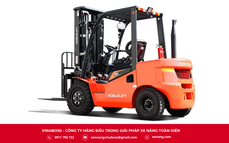 Xe nâng dầu Noblelift CPCD30-N1S1 được Vinaboss nhập khẩu trực tiếp
