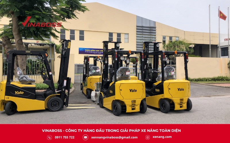 Tại Vinaboss, chúng tôi tự hào là đại lý phân phối xe nâng điện ngồi lái TCM FB15-8