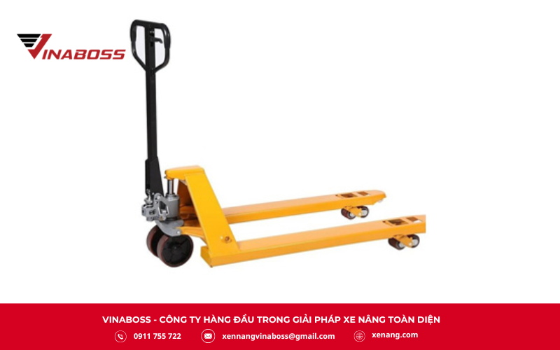 Xe nâng thủy lực Mitsubishi BF25 được sử dụng trong nhiều ngành công nghiệp và kho bãi