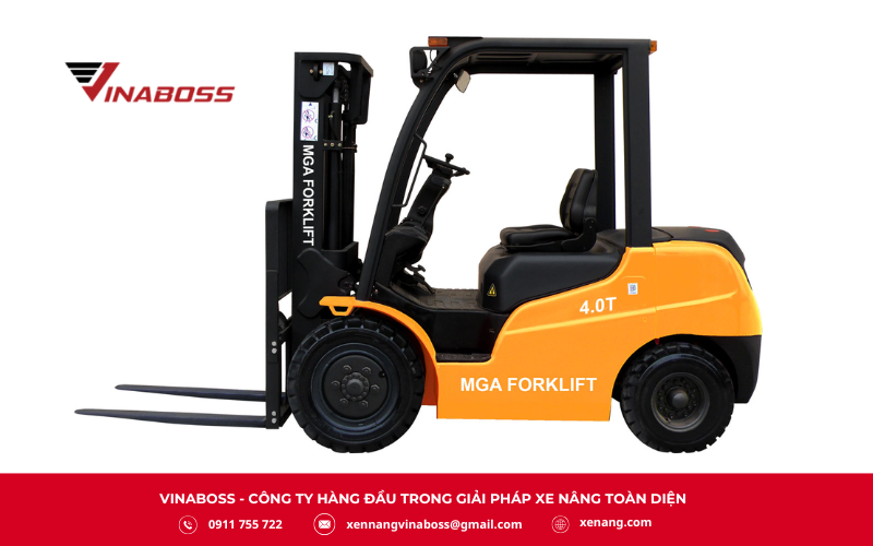 Xe nâng dầu tiếng gọi là Diesel Forklift hoặc Internal Combustion Forklift