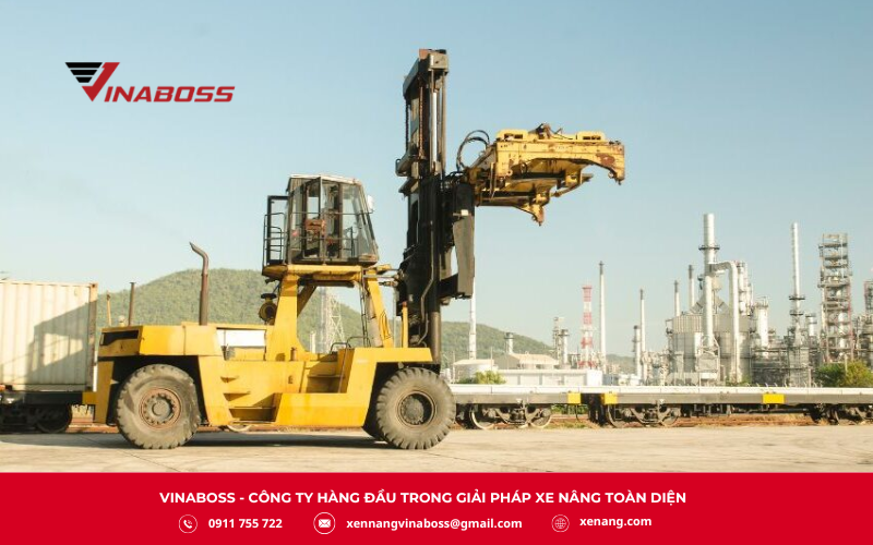 Giá thuê xe nâng ảnh hưởng bởi nhiều yếu tố như loại xe, thời gian thuê, tải trọng,...