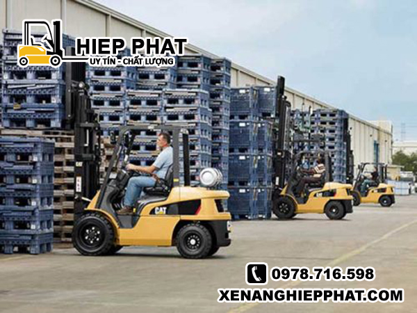 Xe Nâng Hiệp Phát hỗ trợ sửa chữa và cung cấp phụ tùng xe nâng Clark