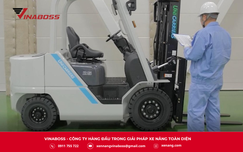 Kiểm tra xe nâng trước khi vận hành