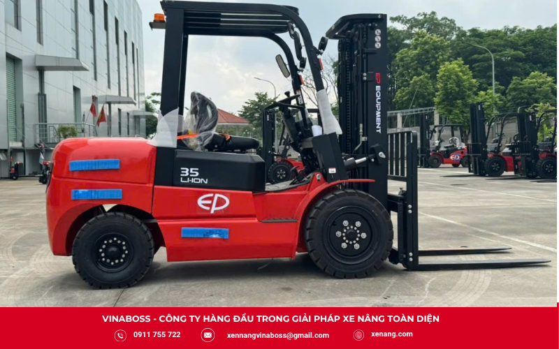 Giá thuê xe nâng điện phụ thuộc vào tải trọng, thời gian thuê và điều kiện làm việc