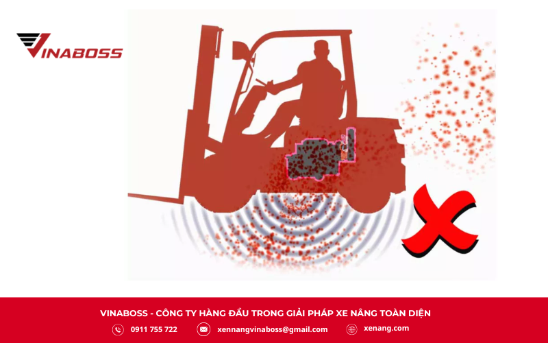 Về vận hành, xe sở hữu động cơ mạnh mẽ (diesel S4S hoặc điện AC), hộp số tự động