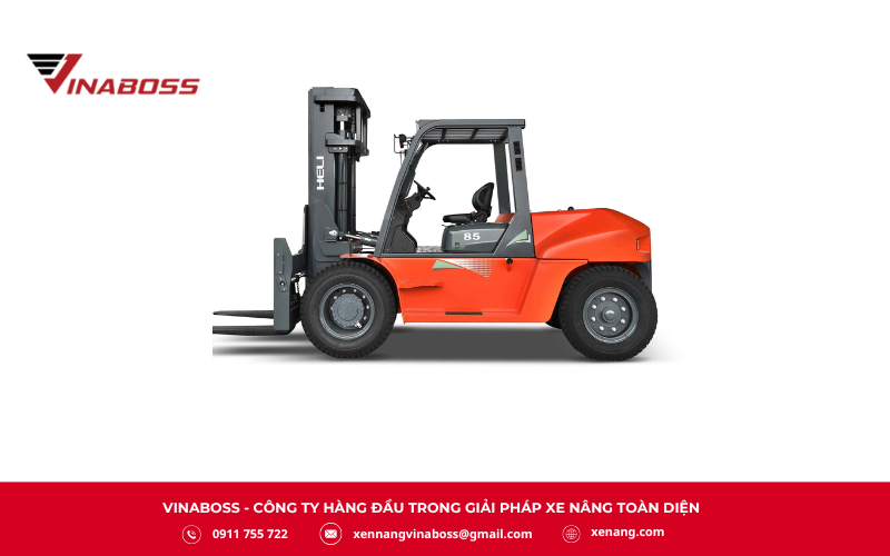 Xe nâng dầu sử dụng động cơ diesel đốt trong để tạo năng lượng