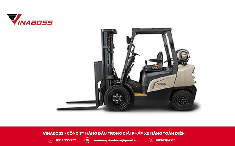 Xe nâng động cơ đốt trong làm việc bền bỉ ngoài trời và công trường nhờ mô-men xoắn lớn và khả năng vận hành liên tục