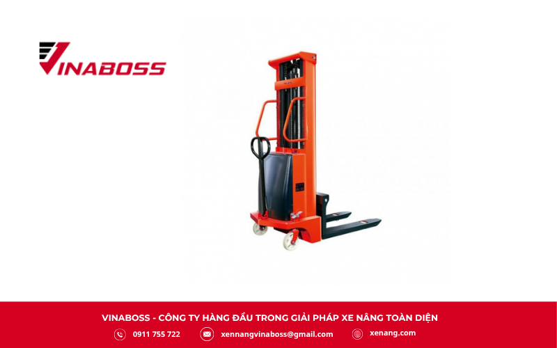 Xe nâng tay bán tự động