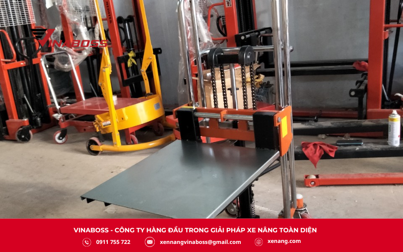 Thiết kế nhỏ gọn, linh hoạt, giúp xe dễ dàng chuyển đổi và vận hành trong không gian chật hẹp