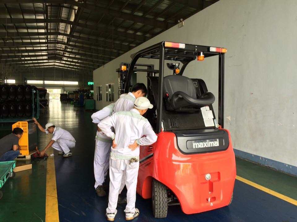 SỬA CHỮA XE CÔNG TRÌNH, SỬA CHỮA XE NÂNG HÀNG VÀ XE NÂNG NGƯỜI - Xúc Lật Nhỏ, Xe Nâng Hàng Chính Hãng