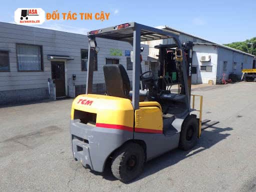 Xe nâng dầu TCM ghi điểm với tần suất làm việc hiệu quả, tiết kiệm nhiên liệu