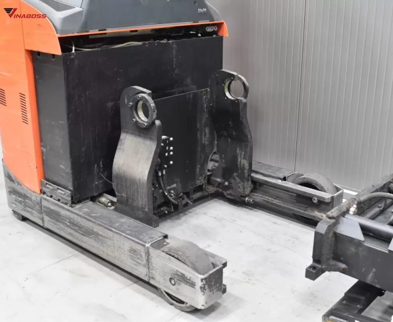 Xe nâng điện Reach Truck 1.6 tấn Toyota RRE160HR