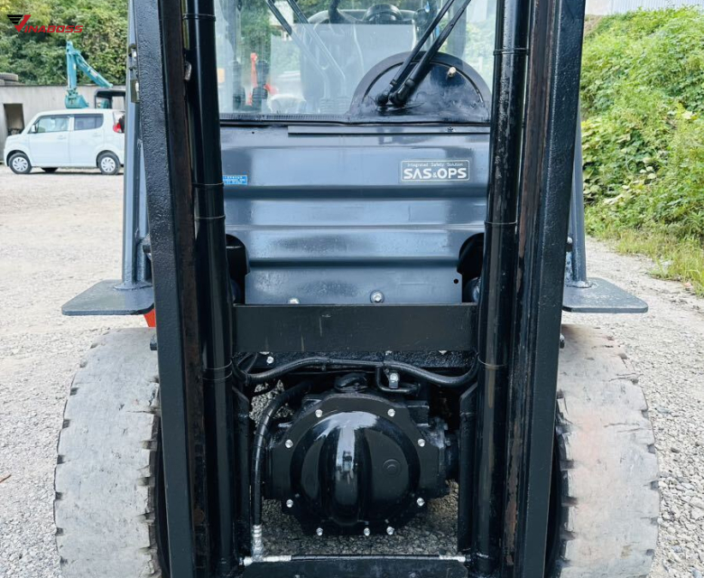 Xe nâng động TOYOTA Model: 8FGL20