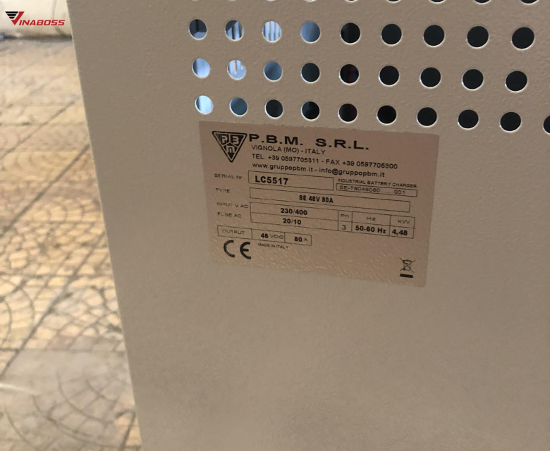 Máy sạc ắc quy xe nâng điện hãng SE 3 pha 48V-80A