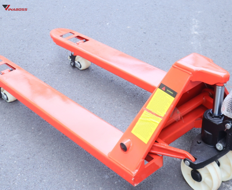 Xe nâng tay thấp Meditek HPT25M