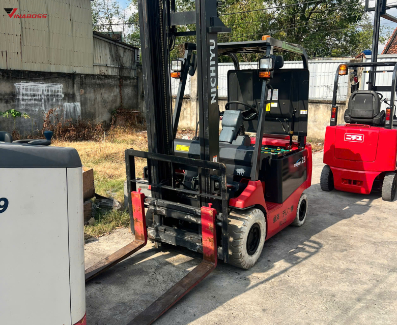 Xe Nâng Điện Ngồi Lái NICHIYU FB25PN-77C-400SE